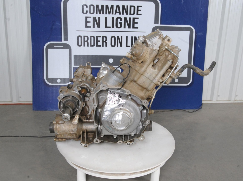 MOT-YFM700-0017.jpg