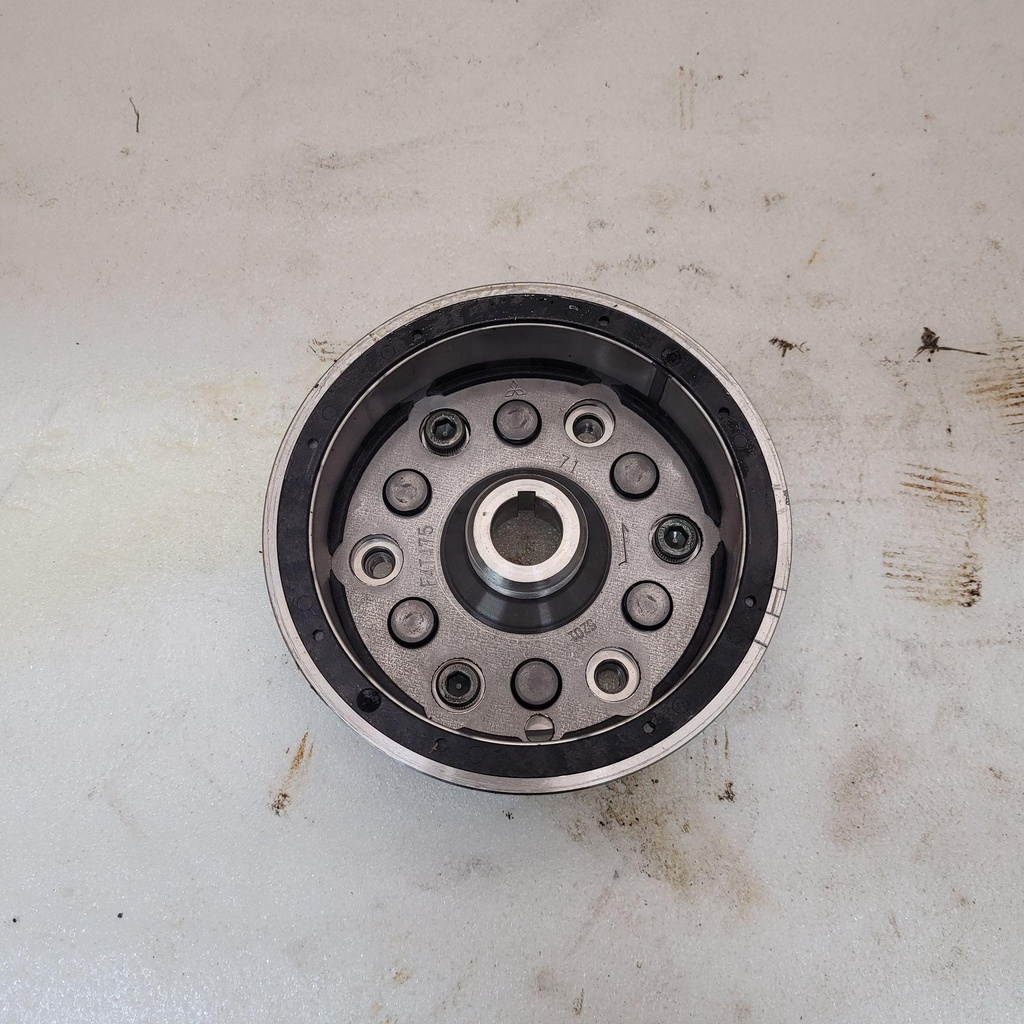 5UH814500000-001