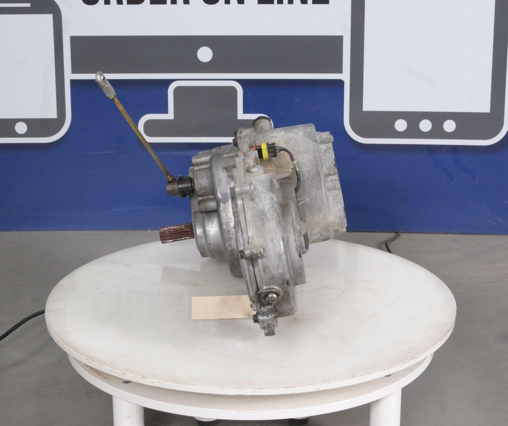619230078-00107.jpg