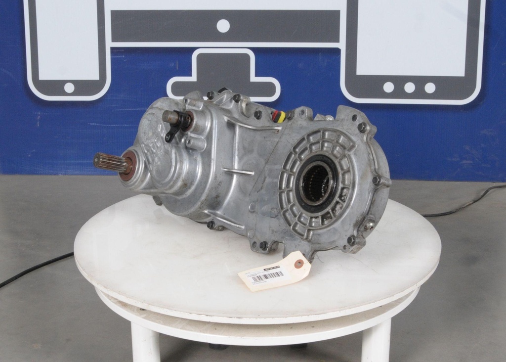 619230059-00102.jpg