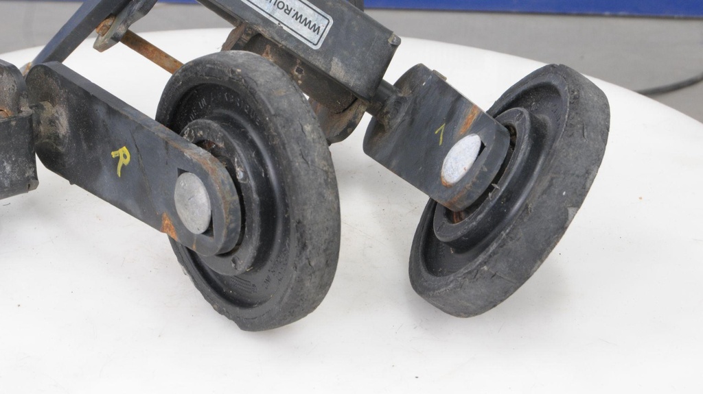 472571-00104.jpg