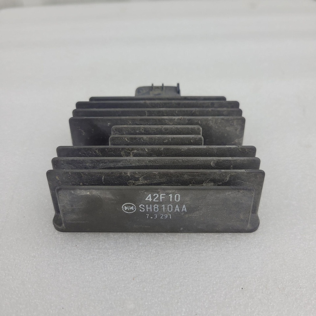 32800-42F10-001