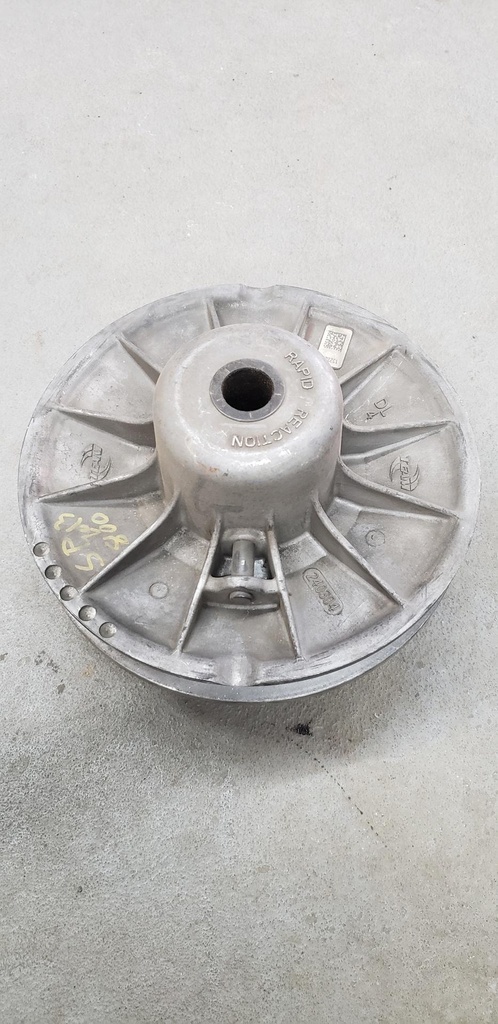 DRIVEN CLUTCH ASSEMBLY