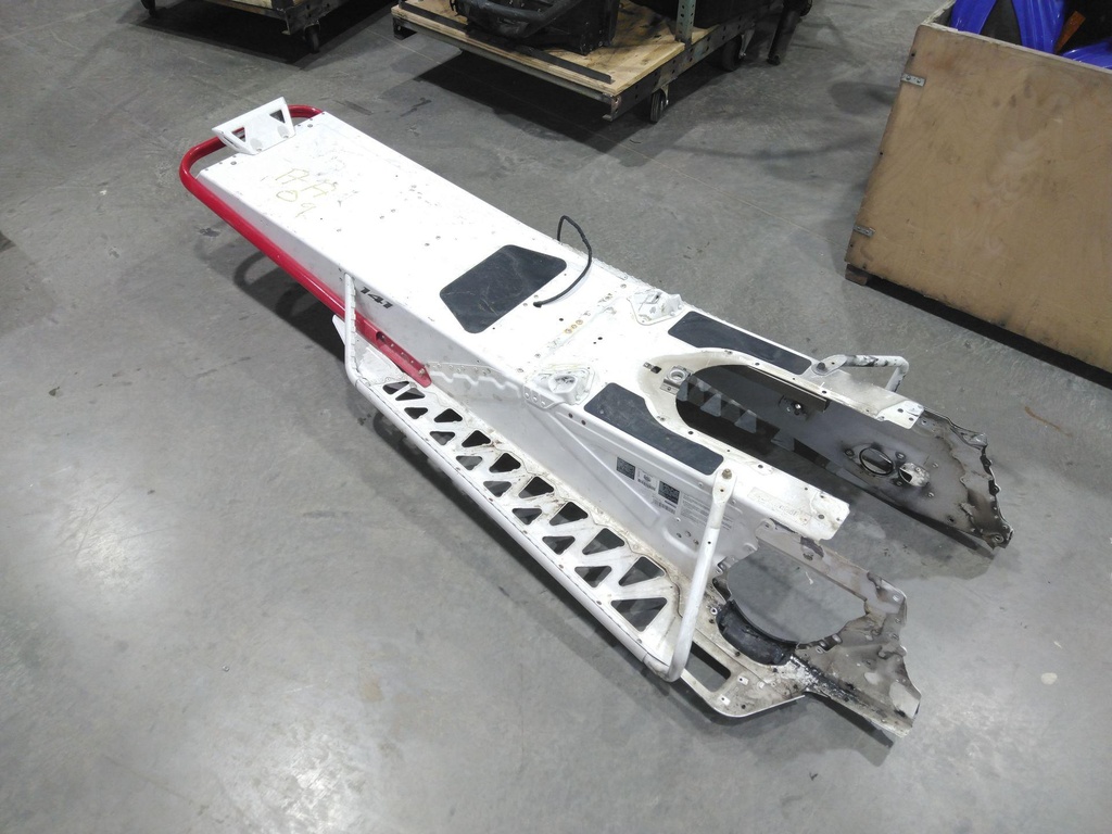 [8JRF19503000-001] Rear Frame Comp