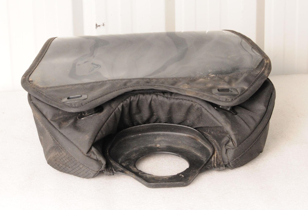 [860200974-001] Tank Bag 5 L