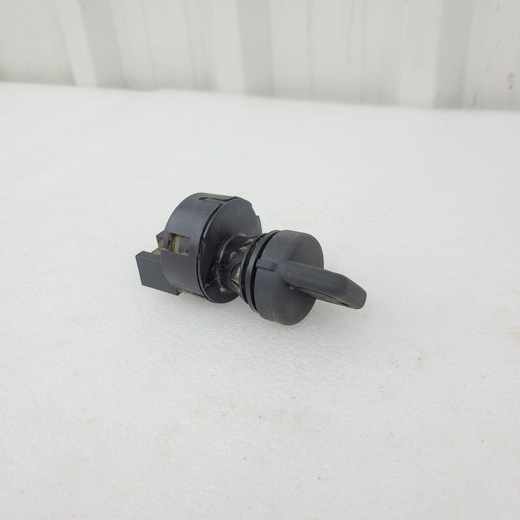 (new ref. 710002324) ignition switch