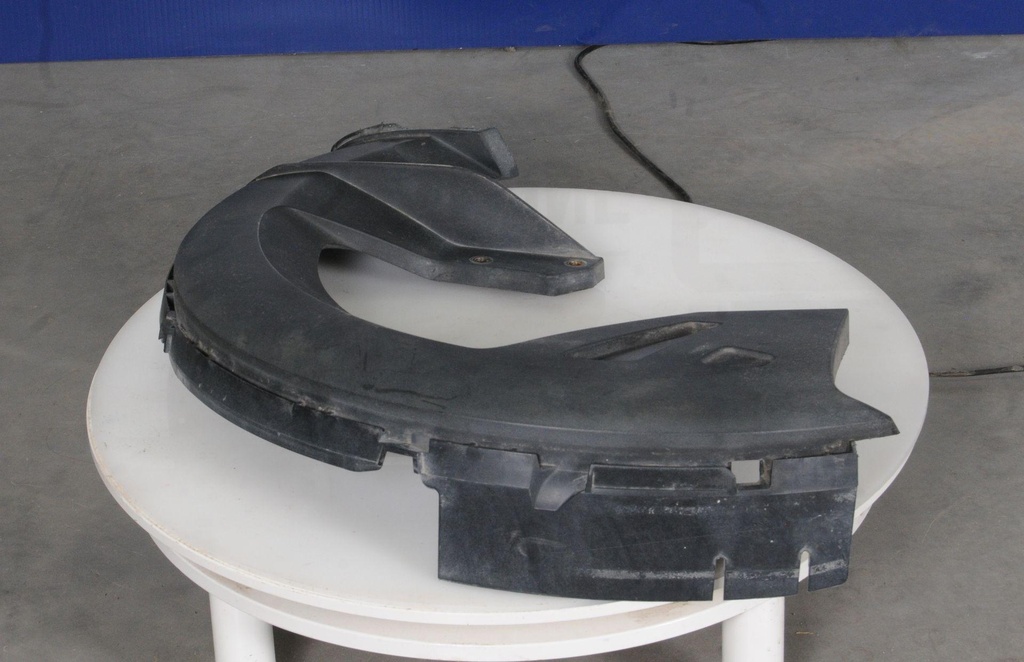 [705011697-001] (new ref. 705017327) rh front fender support (705011697-001)