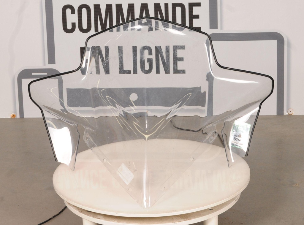 [5438870-001] WIDE CLEAR TALL WINDSHIELD