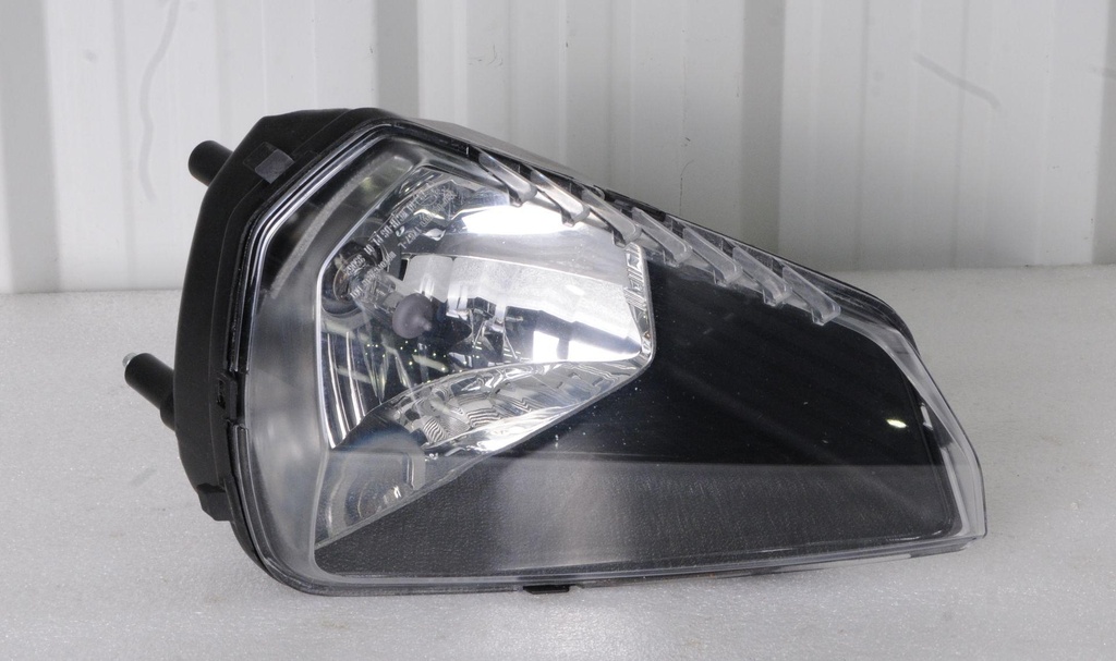 [710005636-001] (new ref. 710008173) lh headlamp incl 100>100c (710005636-001)