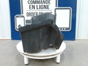 footwell, left side, gloss blac