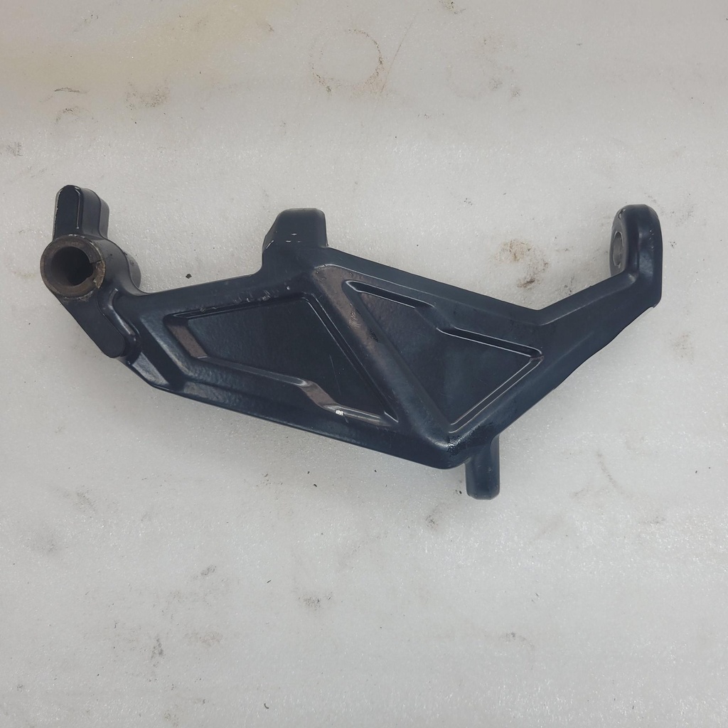 [505073517-001] Mat Black LH Ski Leg