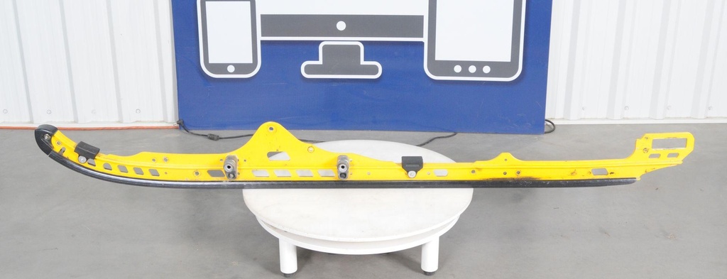 YELLOW RUNNER 154"