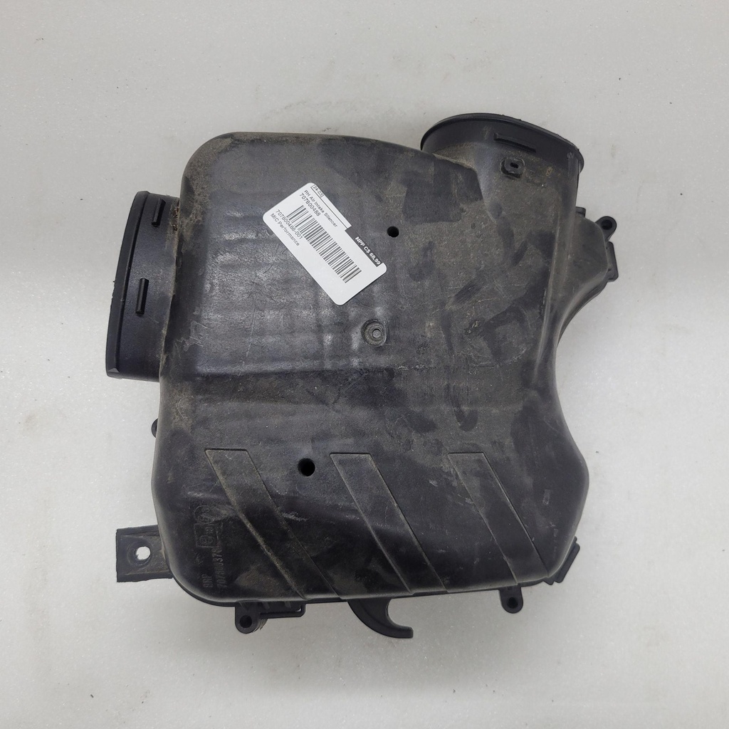 [707800488-001] RH Air Intake Silencer