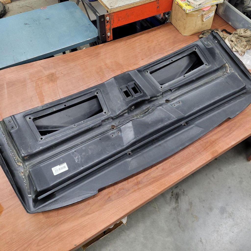 [705005669-001] Roof Visor Ass.