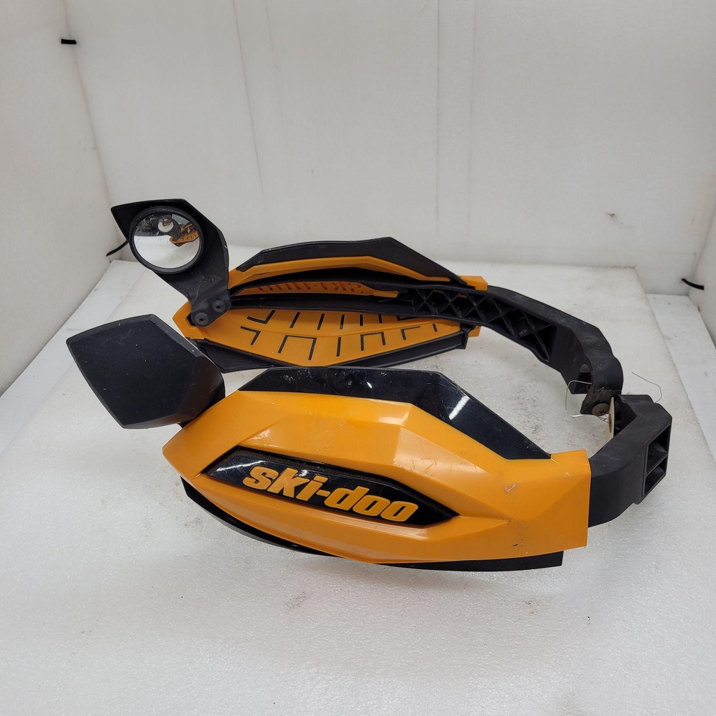 [860201037-001] SKI-DOO HANDGUARDS ORANGE