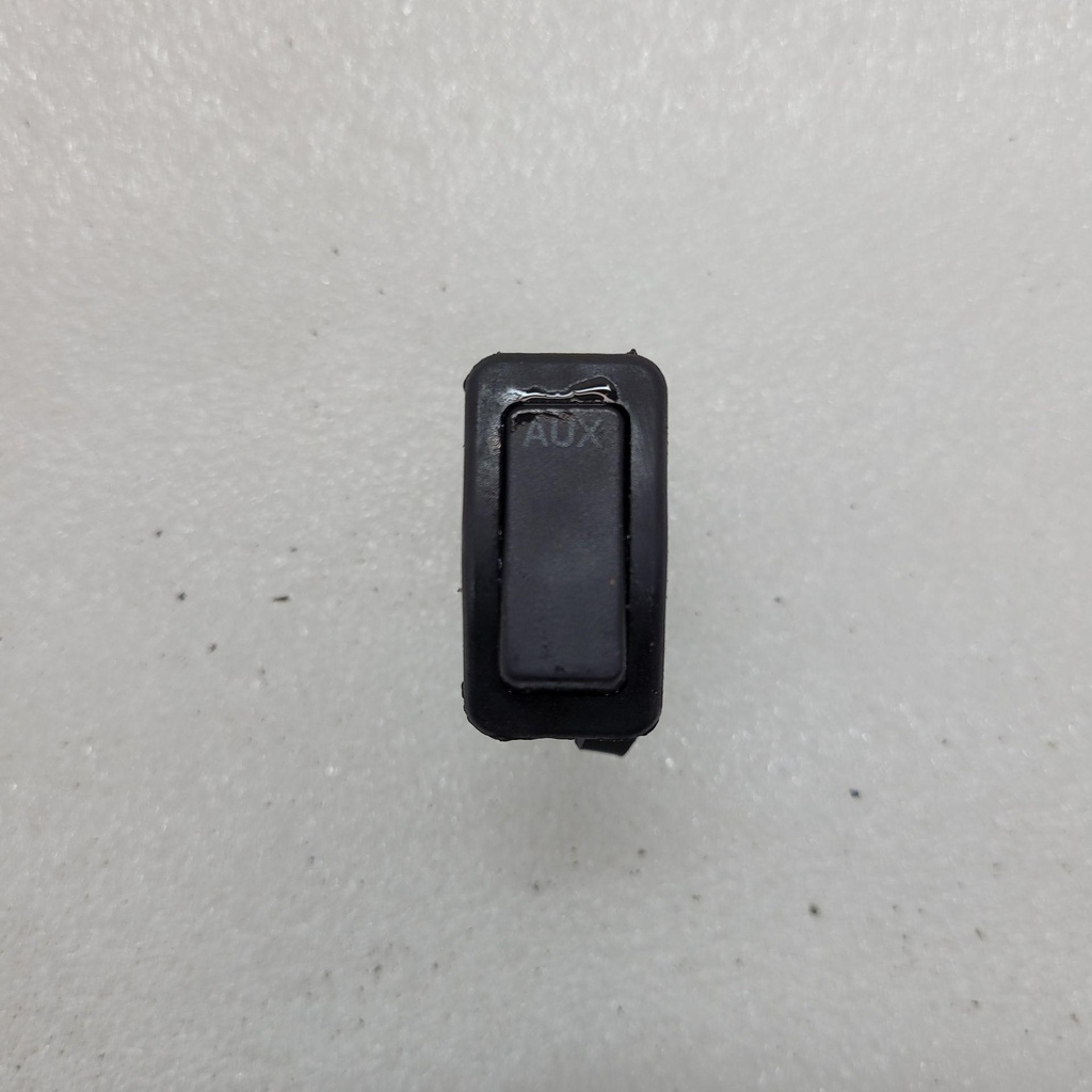 aux switch, on/off