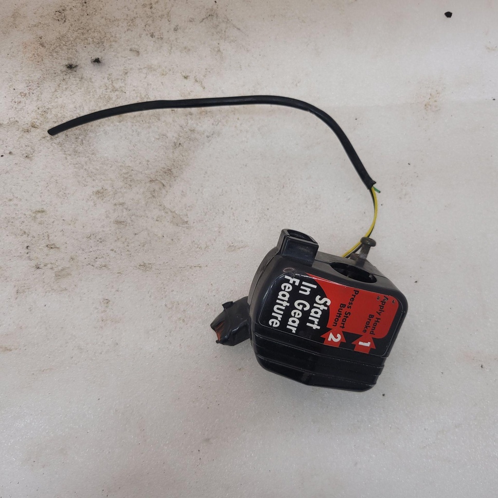 [3509-003-001] CASE ASSY,THROTTLE (inc. 2-8)
