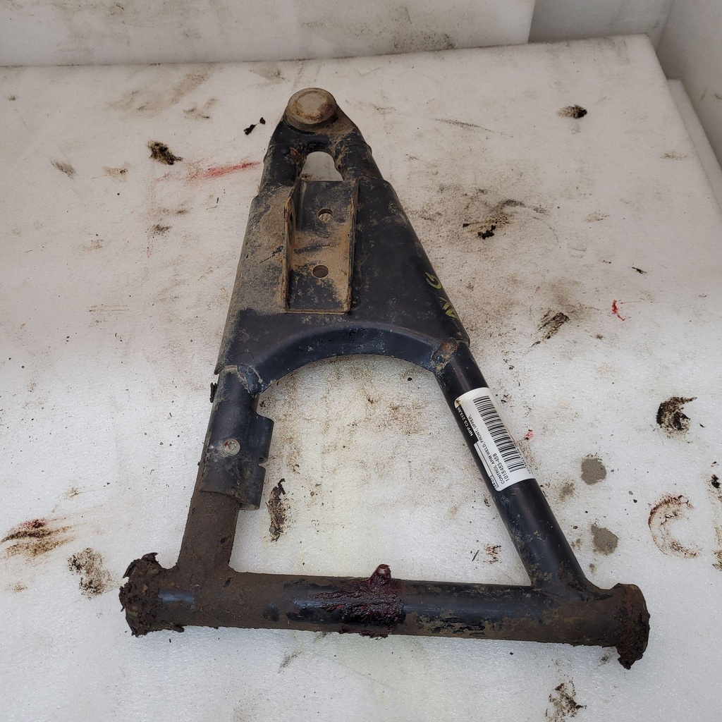 [1015453-458-001] CONTROL ARM WELD, FRONT, UPPER,