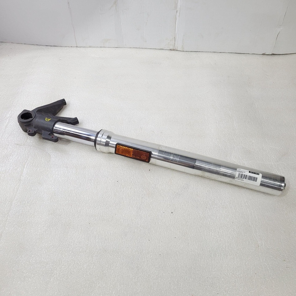 fork leg assy right