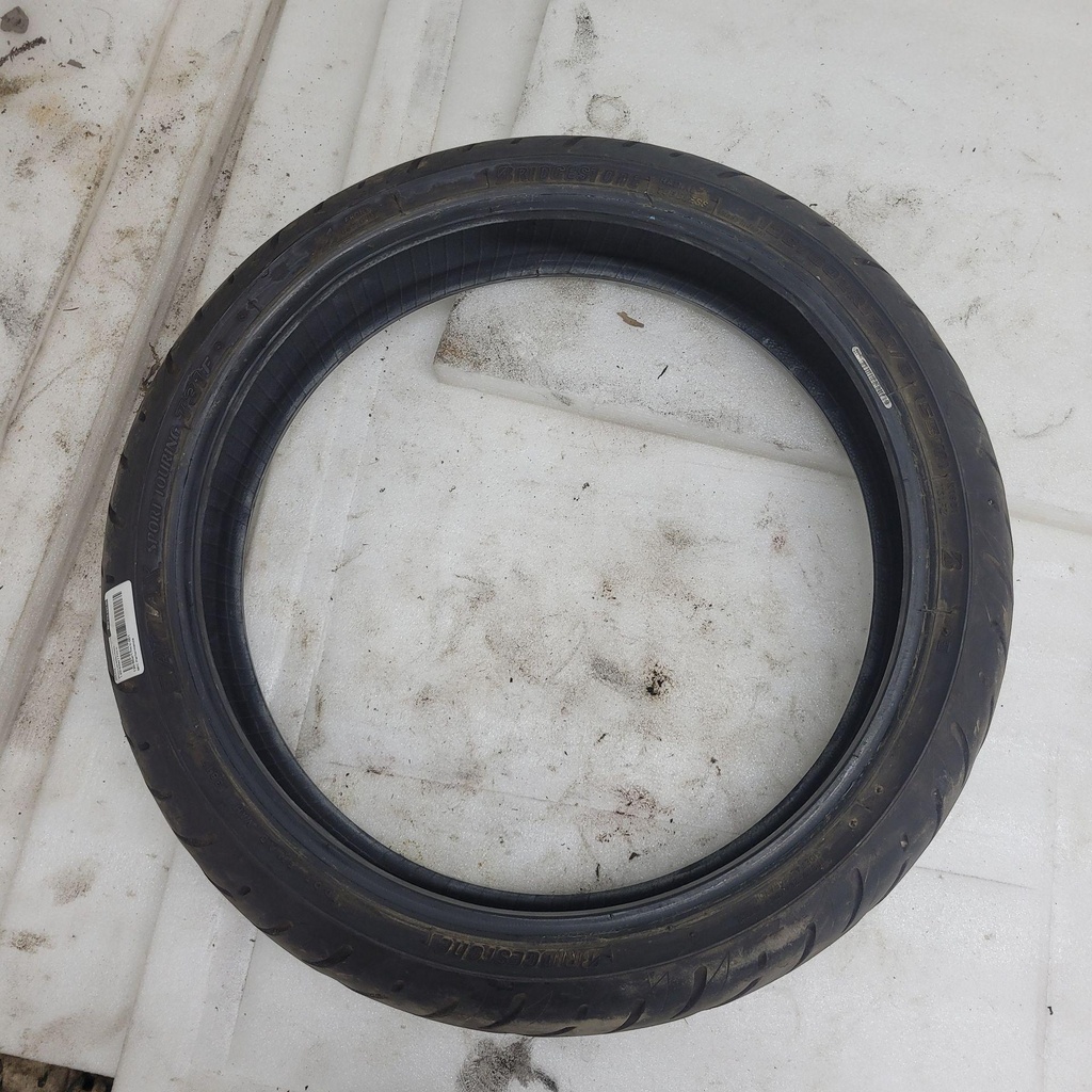 [120/60zr17m/c-001] pneu120/60zr17m/c