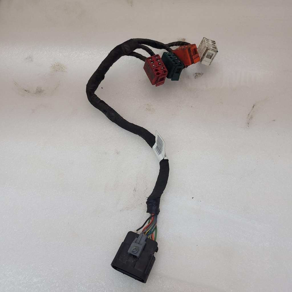 [710003110-001] switch harness