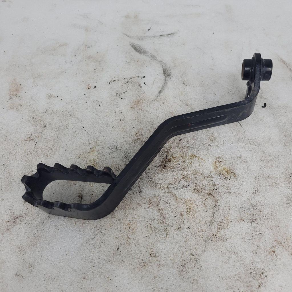 [CF00809] brake pedal assy. (CF00809)
