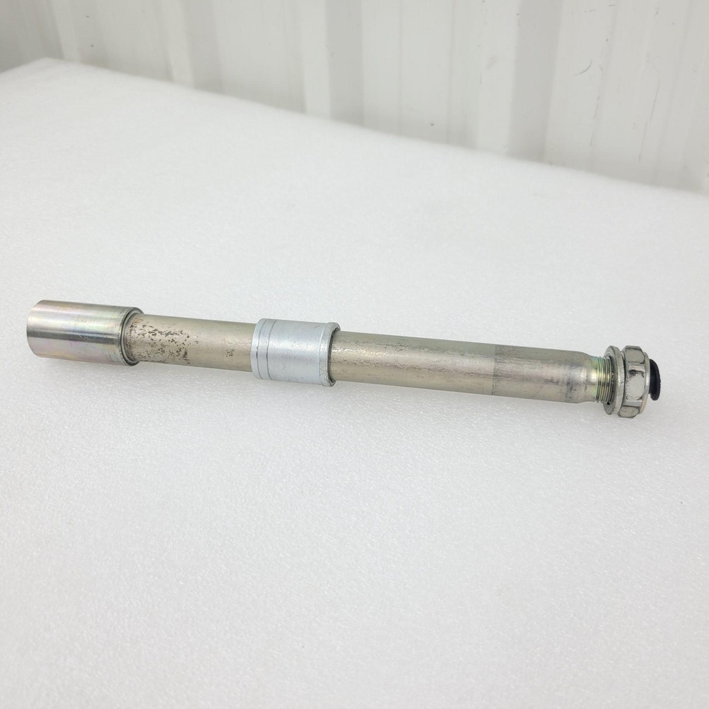 [54711-29F10-001] axle fr