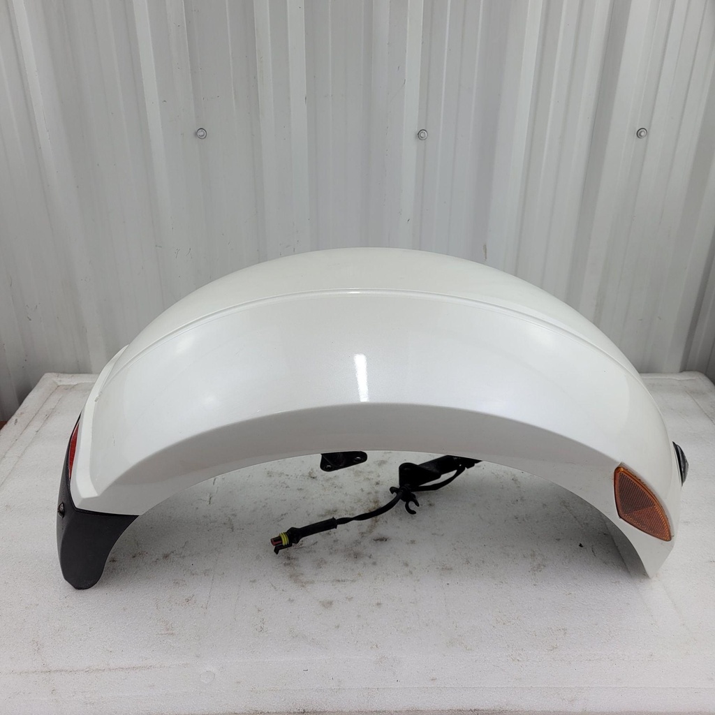 pearl white rh front fender pearl white