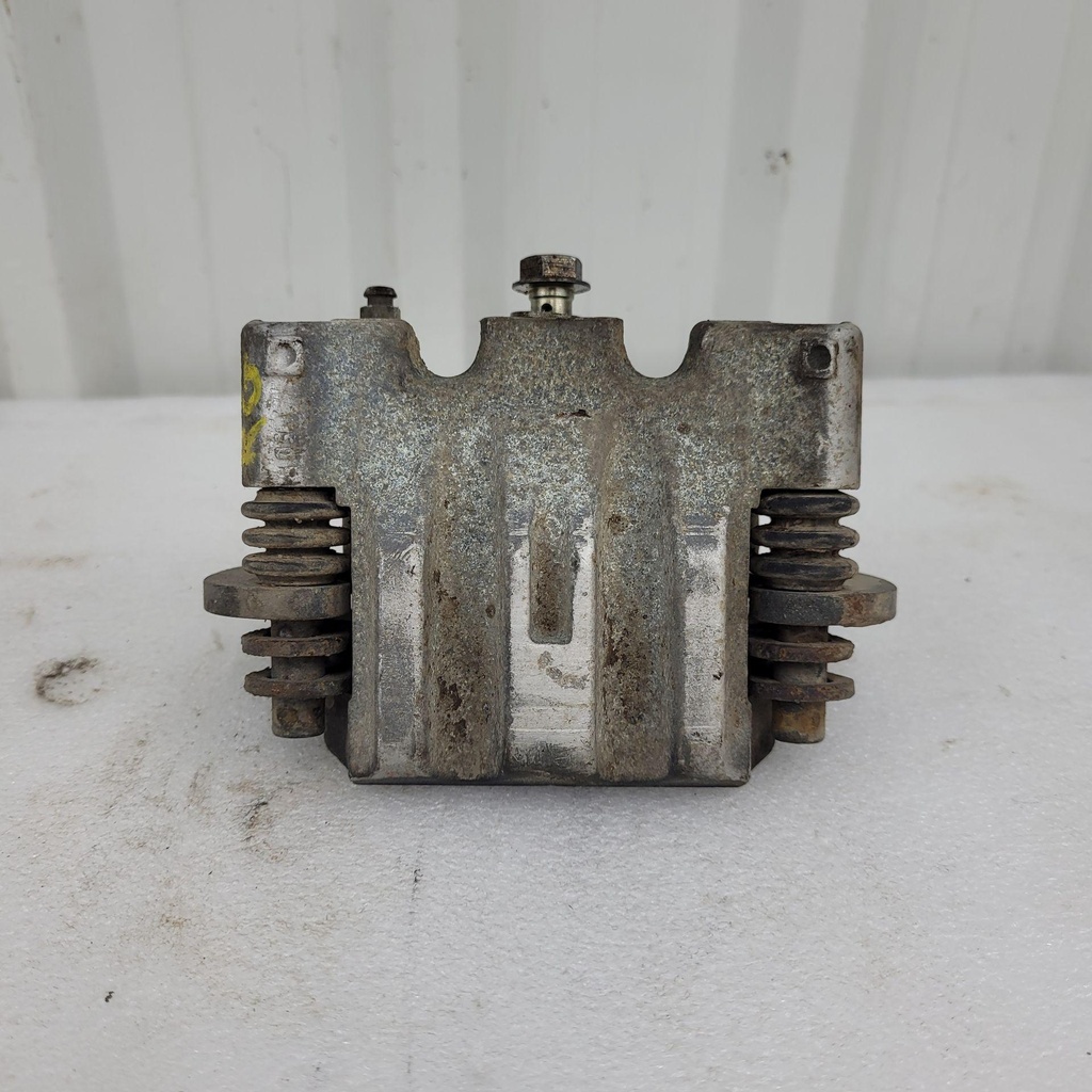 brake caliper, front