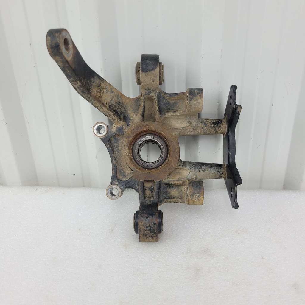 support, rear rh wheel shaft