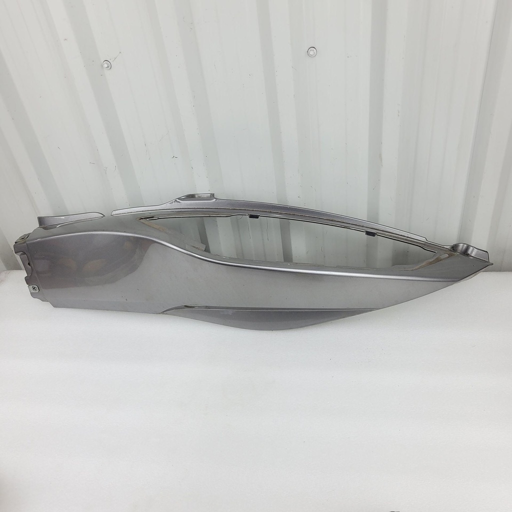 (new ref. 705005589) rh front panel, magnesium rs-s magnesium model