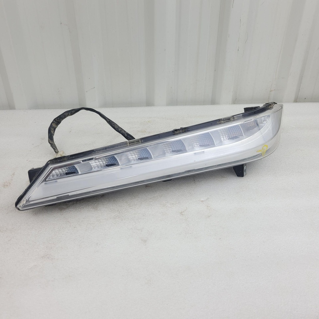 lh tail light