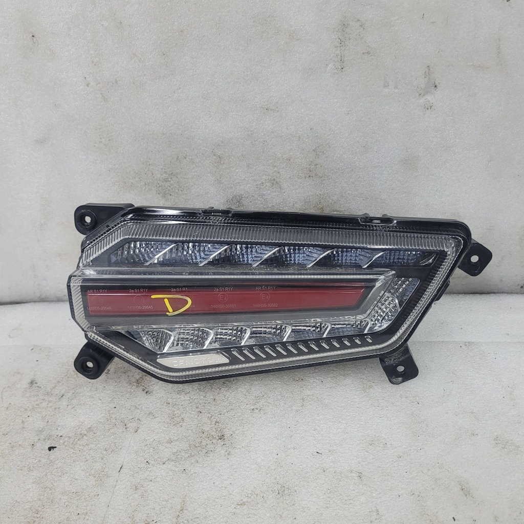 rh taillight