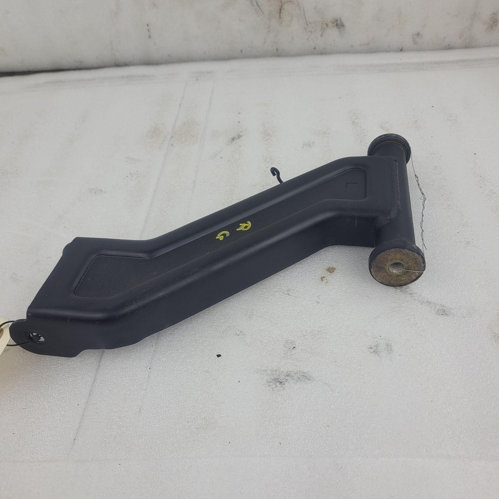 control arm lh upper assy (black) (inc. 6-8)