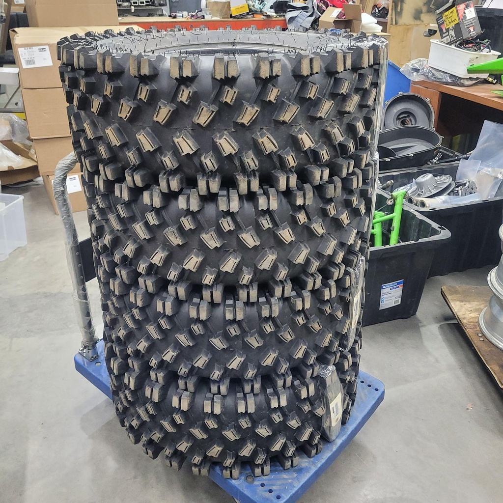 [USED-SET-30X10R14-1] SET 4 TIRES 30x10R14 used