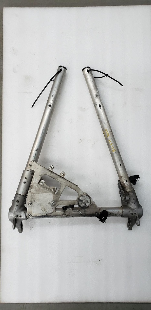 tubular frame assembly, front