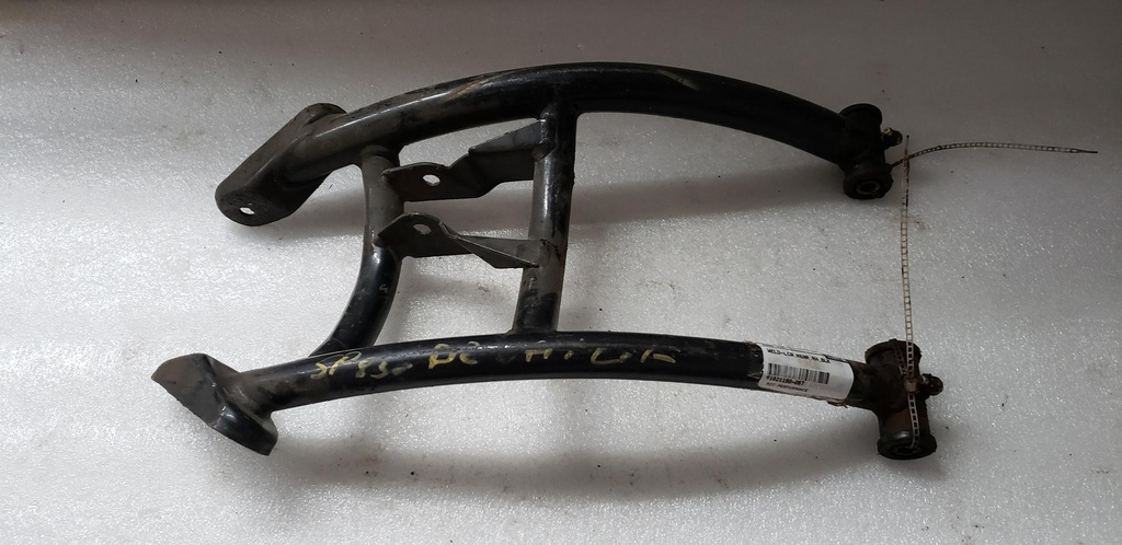 [1021190-067-001] CONTROL ARM WELD REAR LOWER RIG (1021190-067-001)
