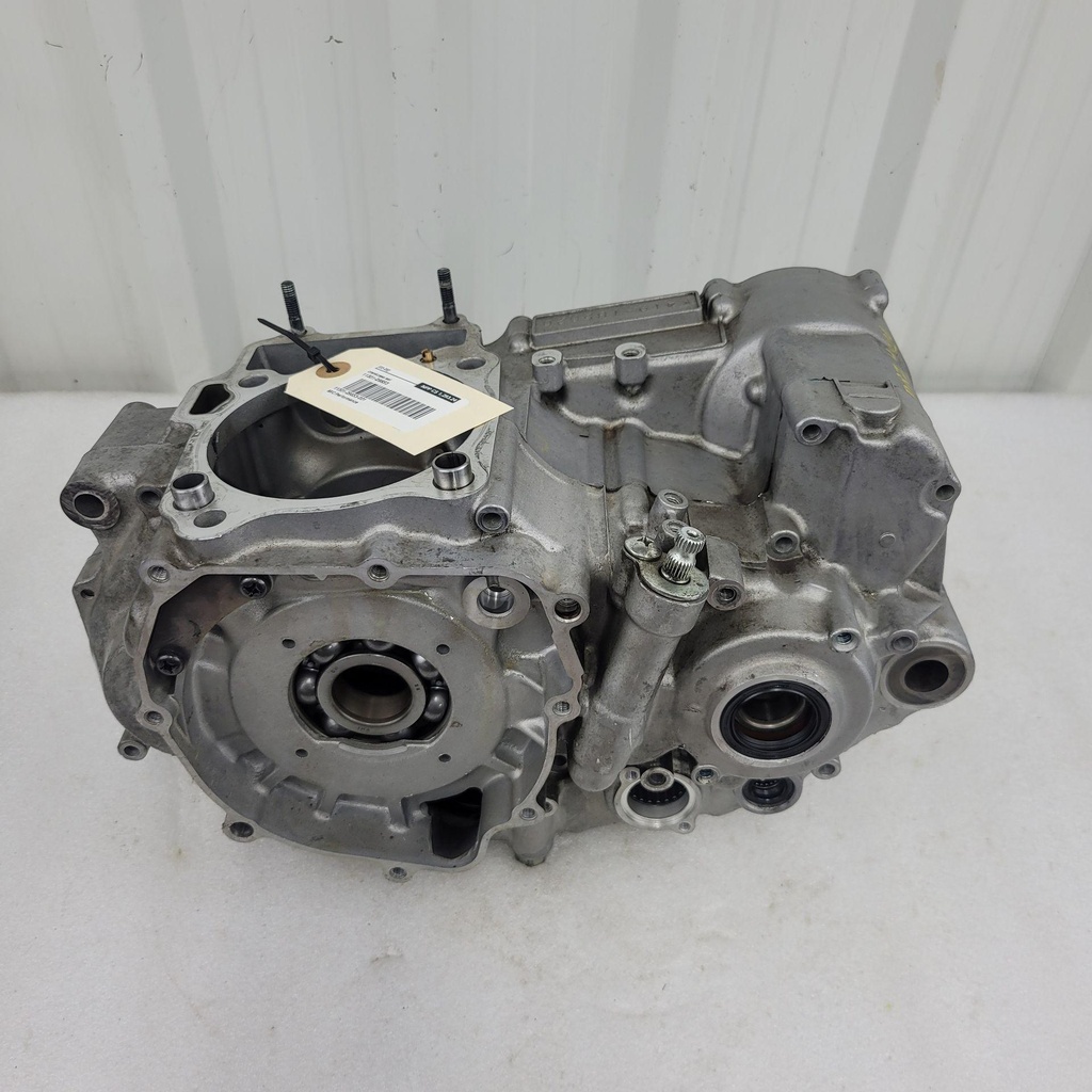[11301-29853-001] crankcase set (11301-29853-001)
