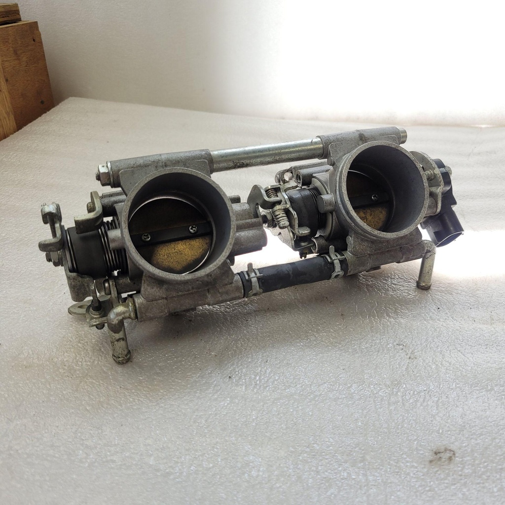 THROTTLE BODY ASSEMBLY