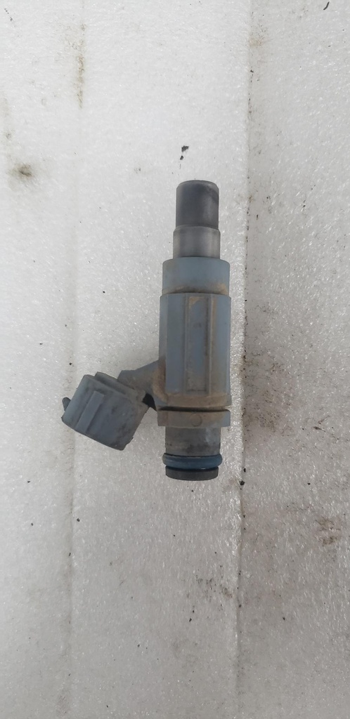 INJECTOR ASSY - 15710-31G01 SUZUKI