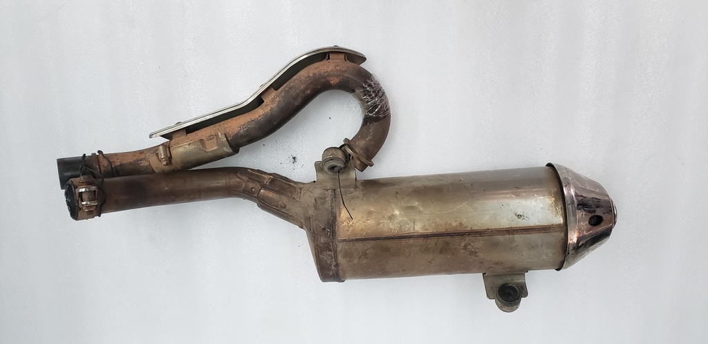 BODY, MUFFLER