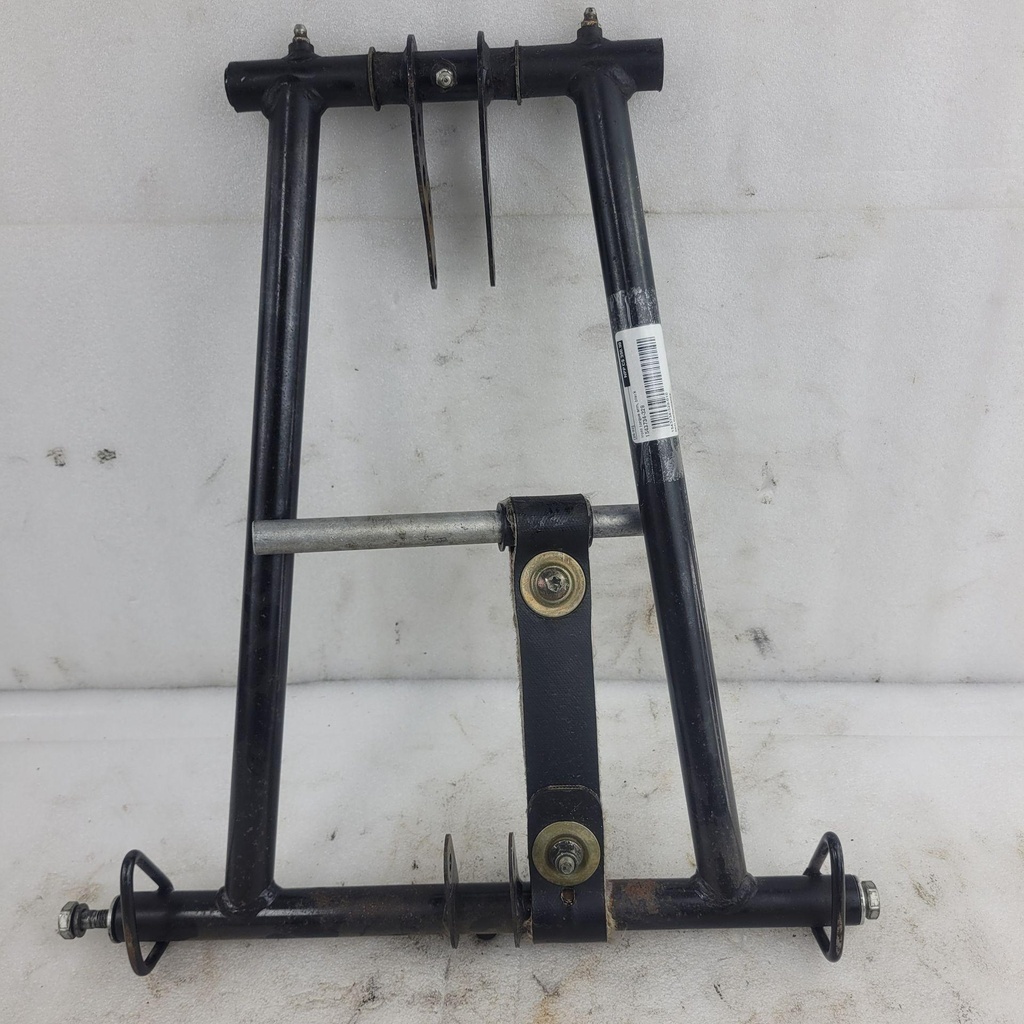 [1543734-329-001] front torque arm, black (1543734-329-001)