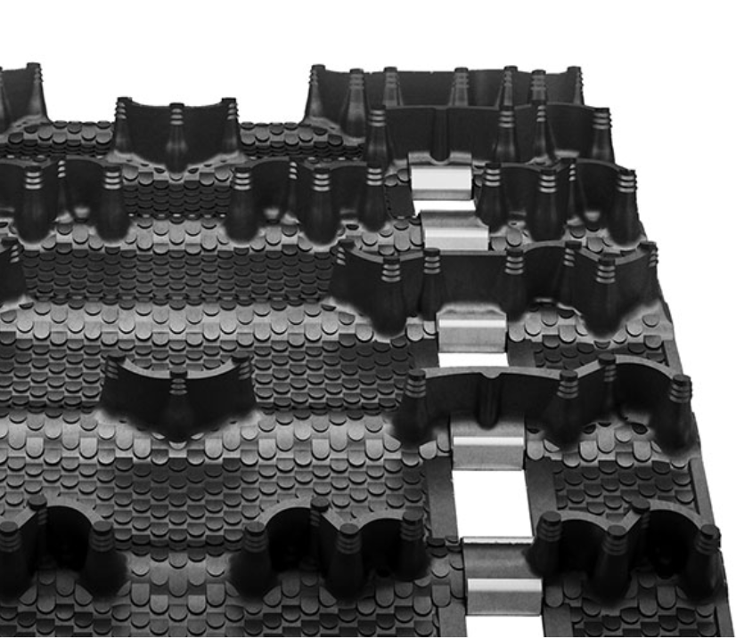 [10-1240-0214] TRACK COBRA 15X137-1.352 9307H