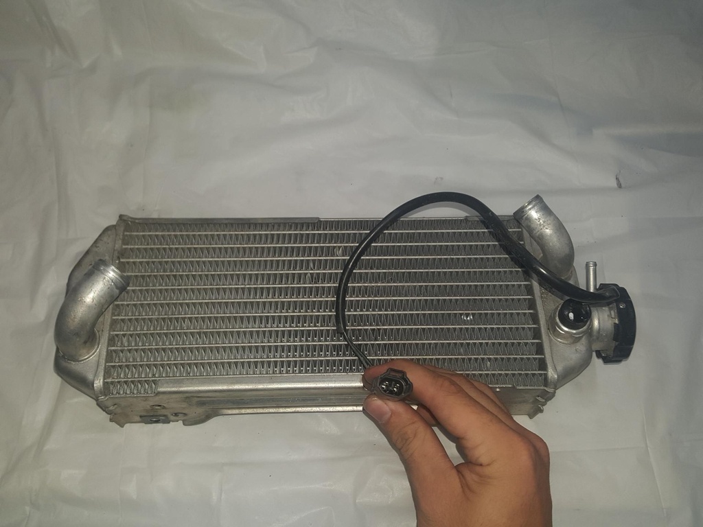 [17710-29F40-001] radiator water r (17710-29F40-001)