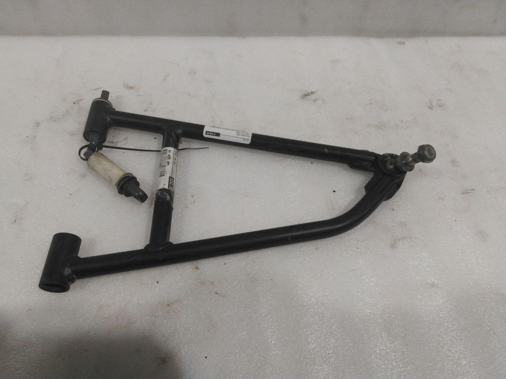 CONTROL ARM, UPPER, RIGHT SIDE,