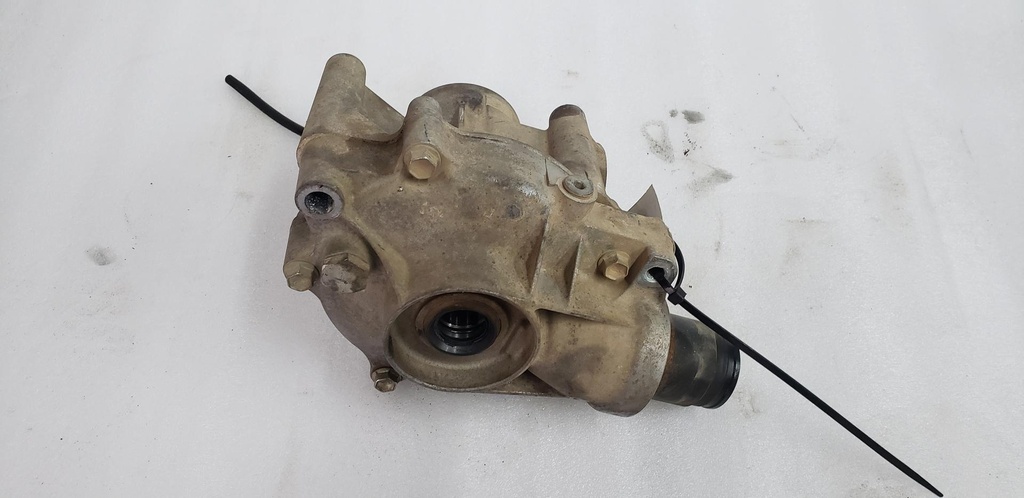 Front Axle Gear Case Comp
