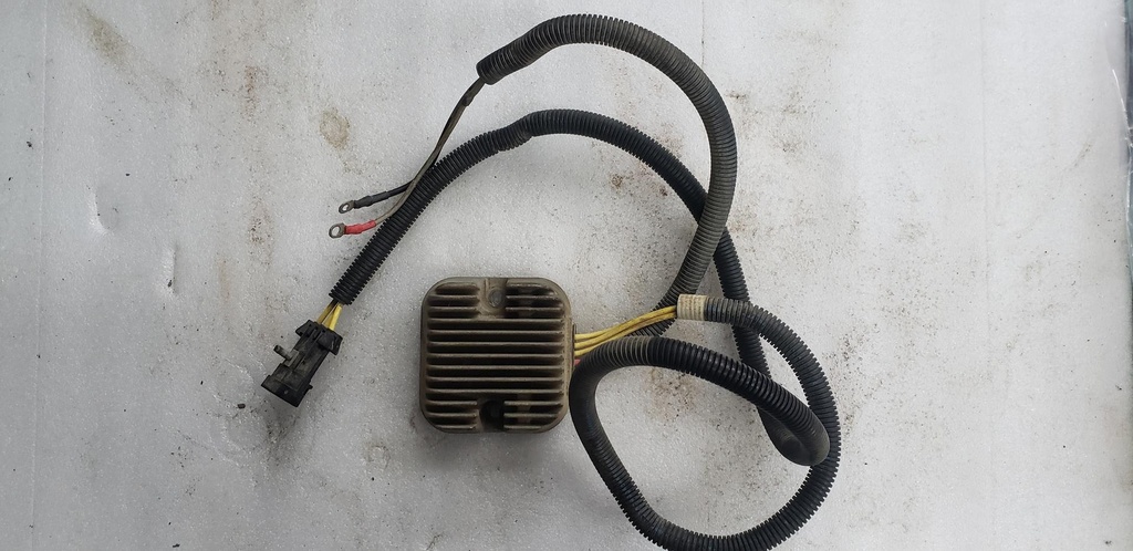 K-SPMN,REGULATOR,BRKT,TRG - POLARIS - 2208111 POLARIS