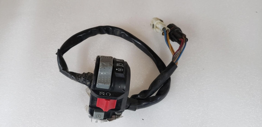 Switch, Handle 3 - YAMAHA - 1S3-83973-11-00