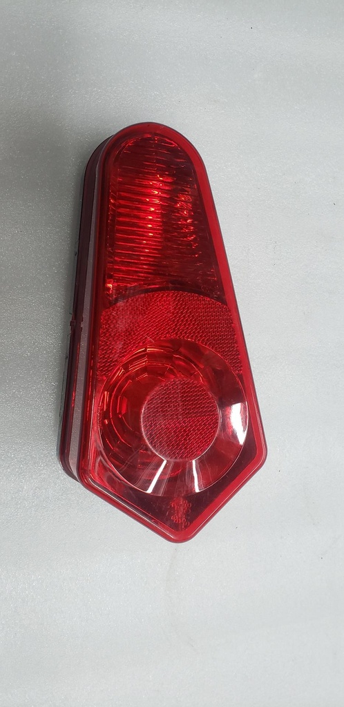 tail light assembly, right, 12v
