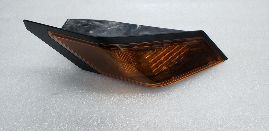 [2411873-001] SIGNAL, TURN, FRONT, RH - POLARIS - 2411873